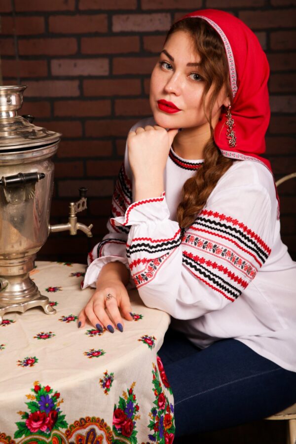 Женская блузка в народном стиле, артикул 1213.